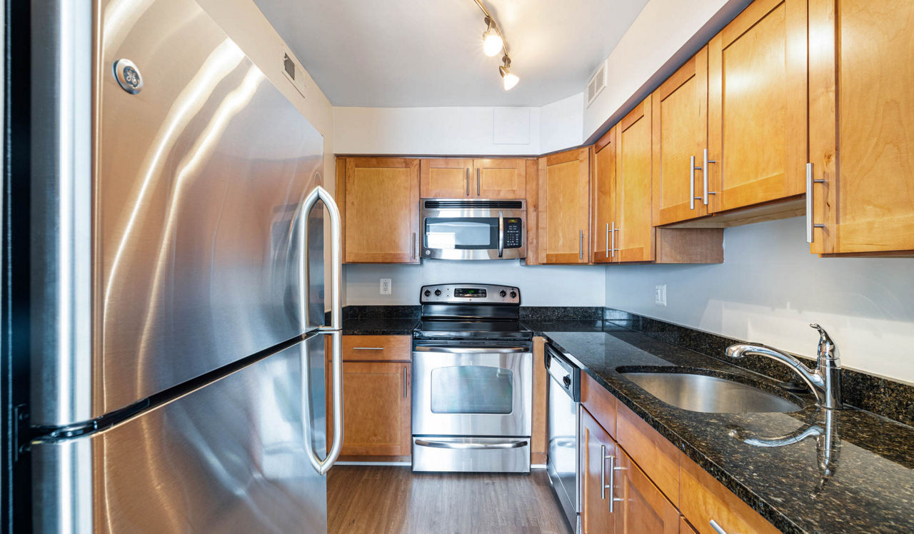 Vaughan Place - Washington, DC - Kitchen