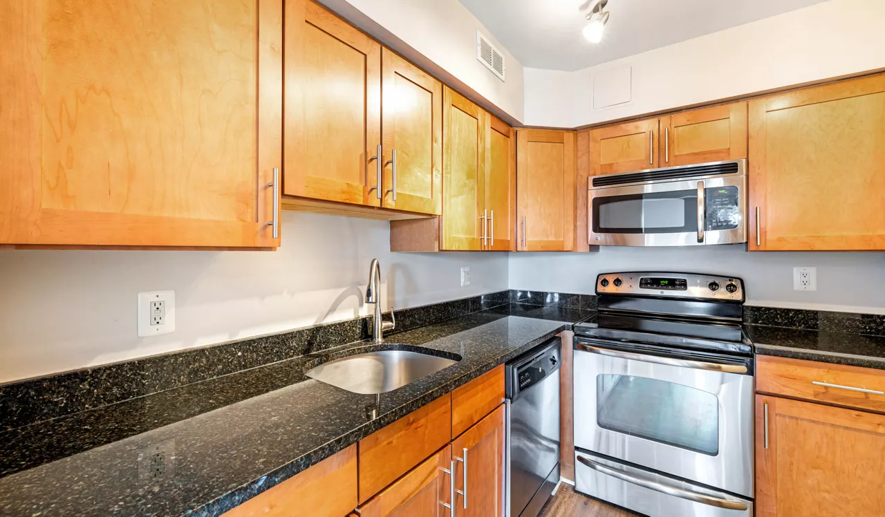 Vaughan Place - Washington, DC - Kitchen