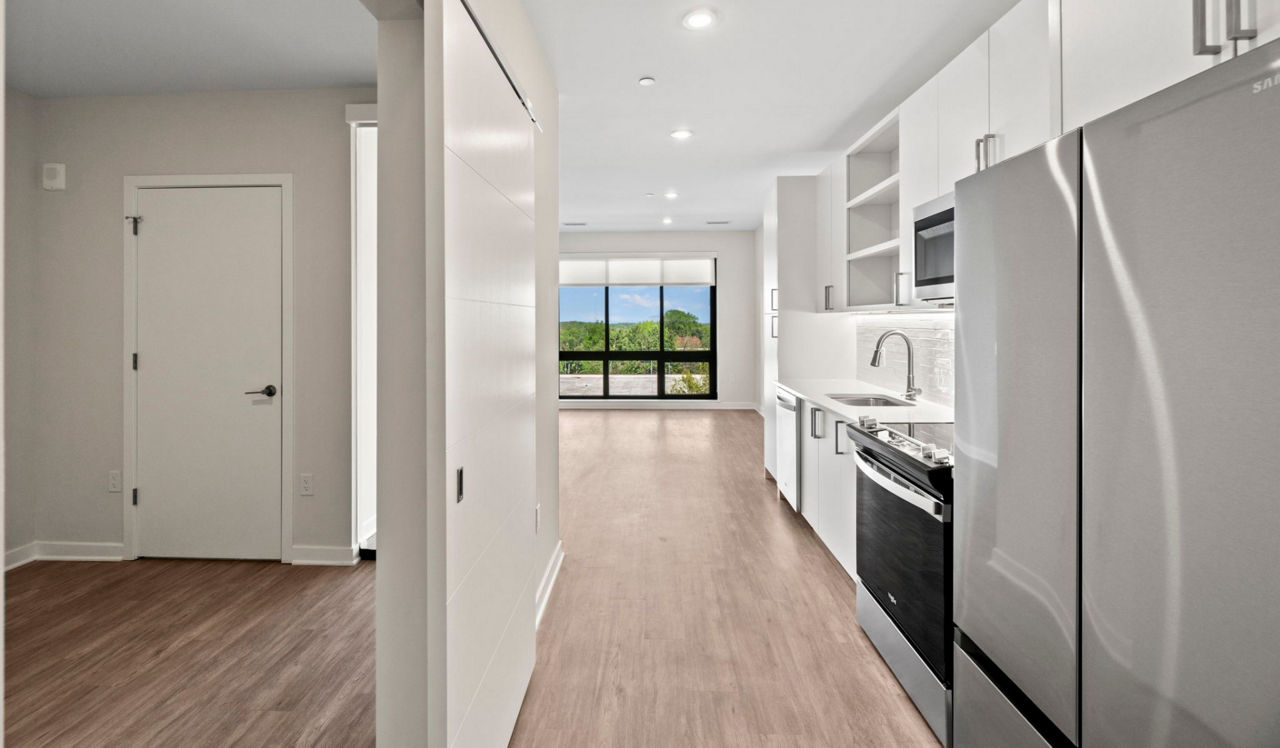 Upton Place - Washington, D.C. - Kitchen