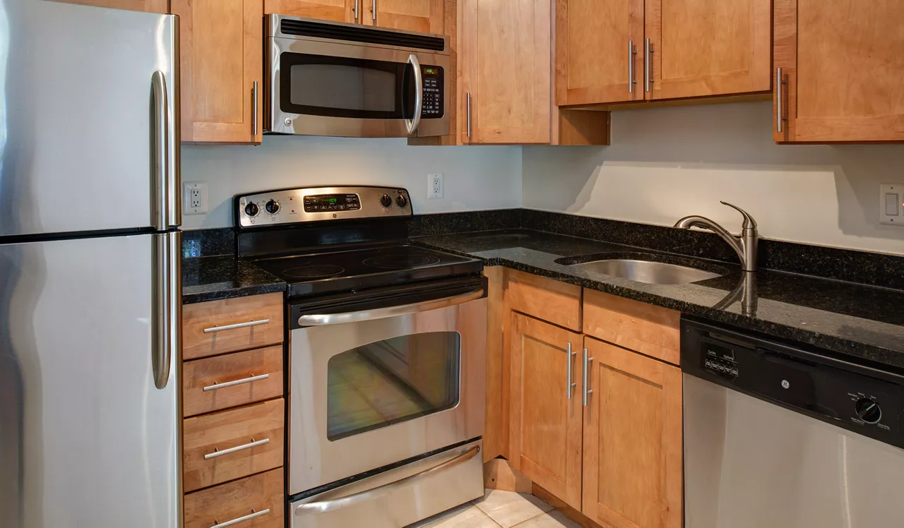 Vaughan Place - Washington, DC - Kitchen