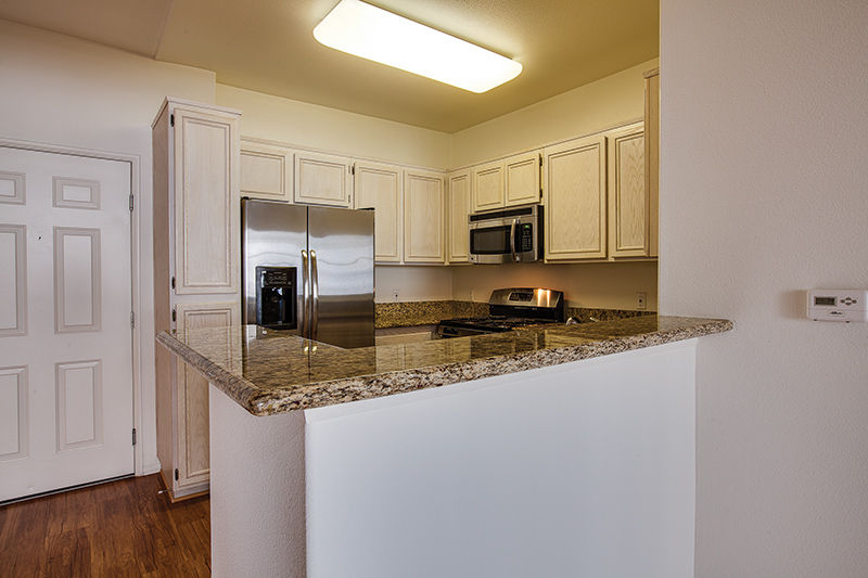 Villas at Park La Brea - Los Angeles, CA - Kitchen