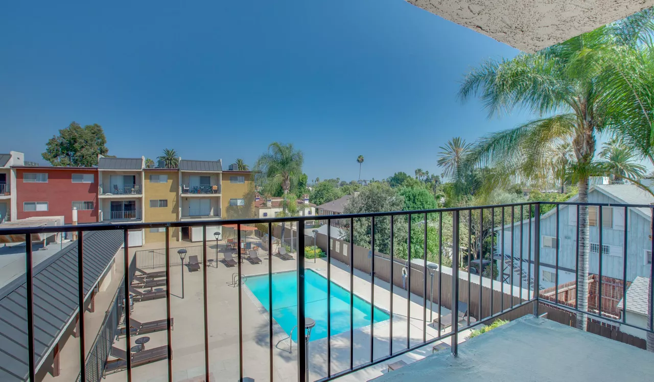 Villas of Pasadena - Pasadena, CA - Balcony
