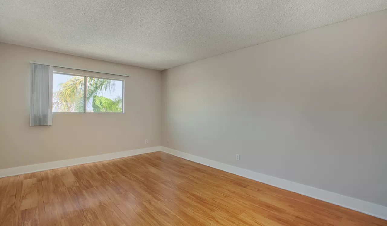 Villas of Pasadena - Pasadena, CA - Bedroom