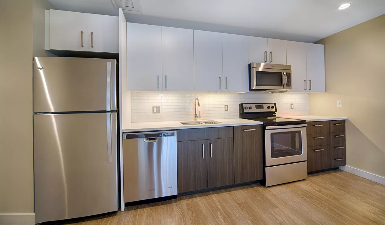 Vivo Apartments - Cambridge, MA - Kitchen