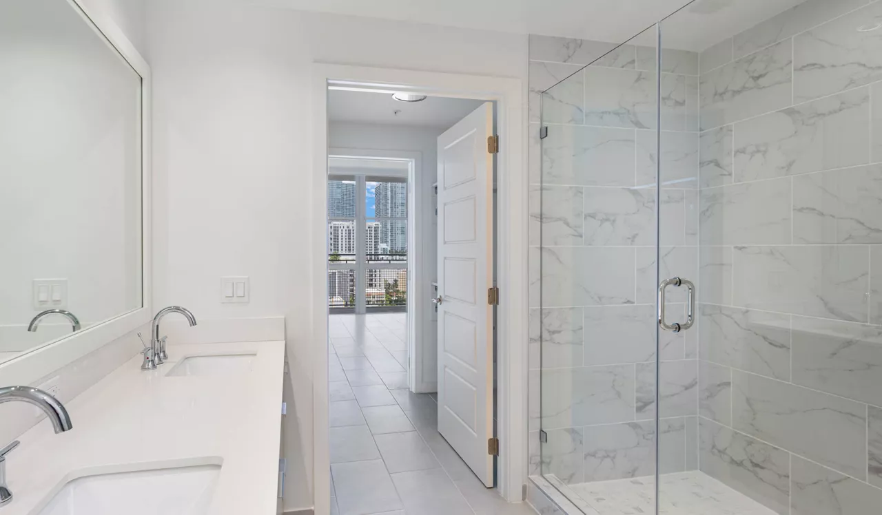 The Watermarc at Biscayne Bay - Miami, FL - Living Room