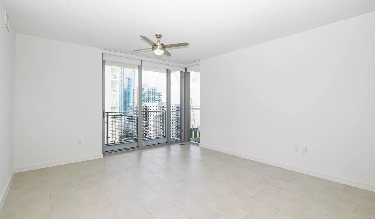 The Watermarc at Biscayne Bay - Miami, FL - Living Room
