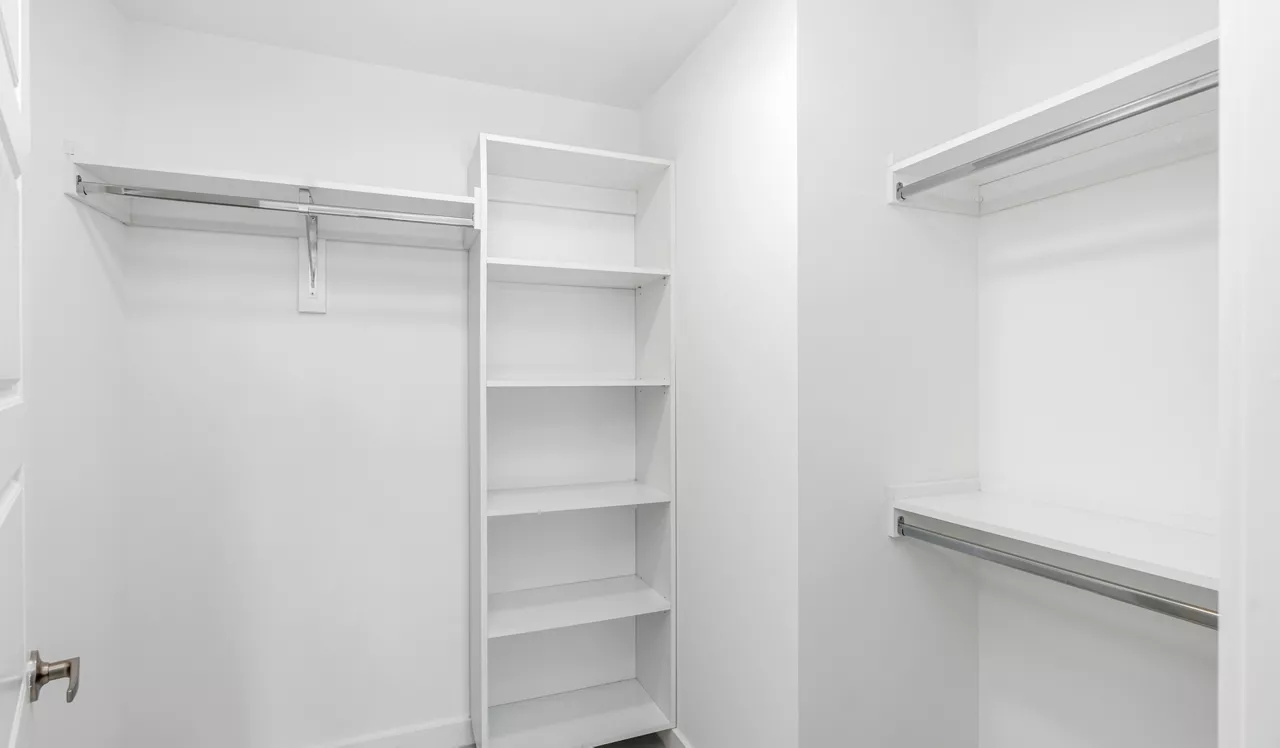 The Watermarc at Biscayne Bay - Miami, FL - Closet