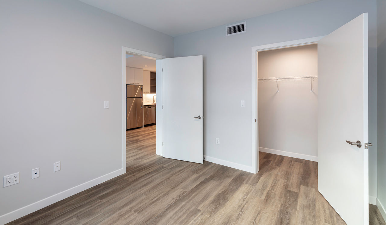 Prism - Kendall Square Apartments - Interior living