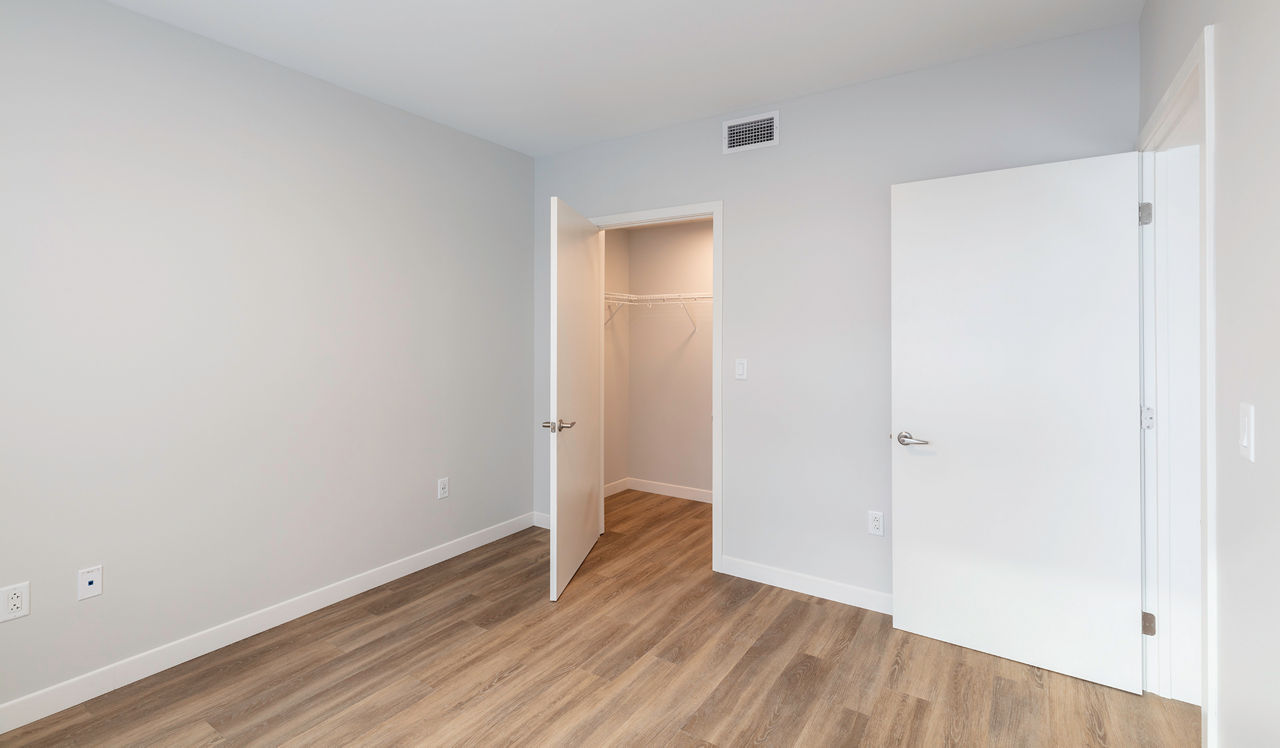 Prism Apartments - Cambridge MA - bed