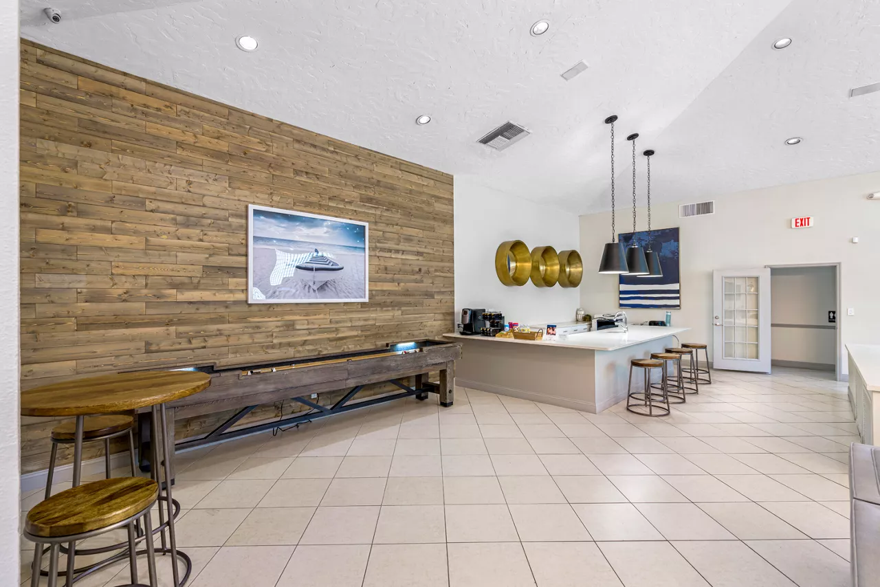Winthrop West in Tampa, FL - Clubhouse