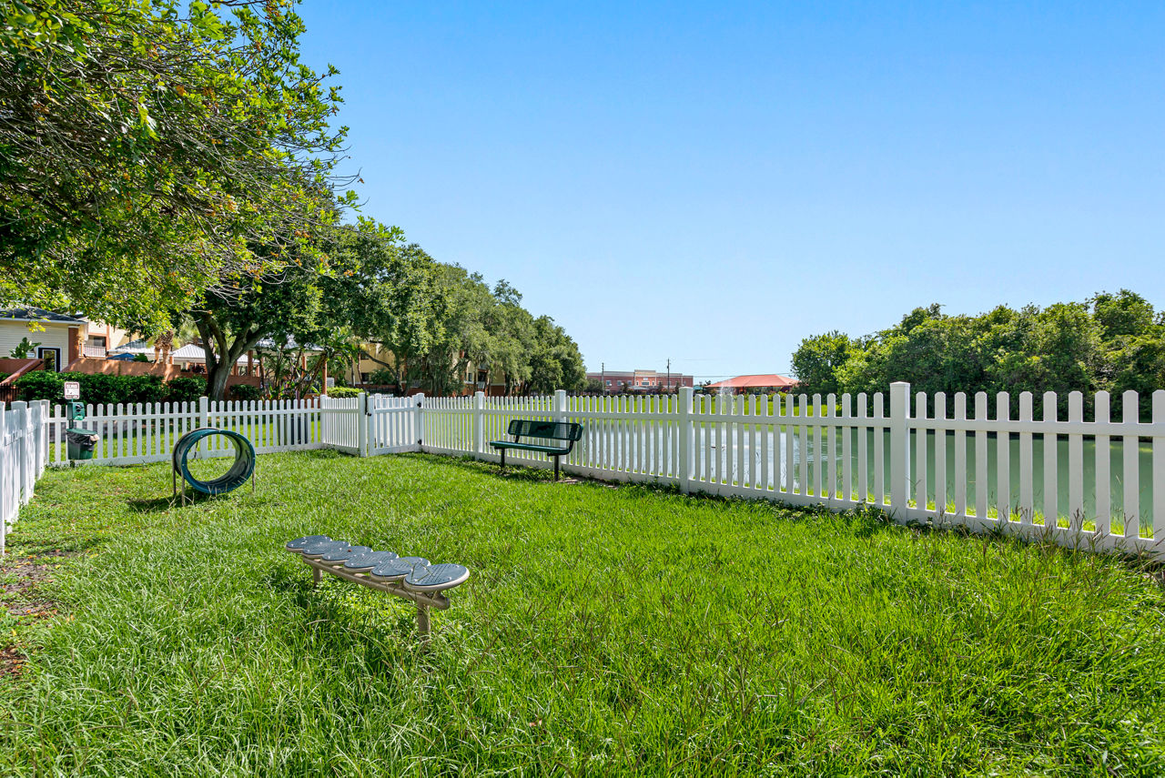 Dog park at Winthrop West