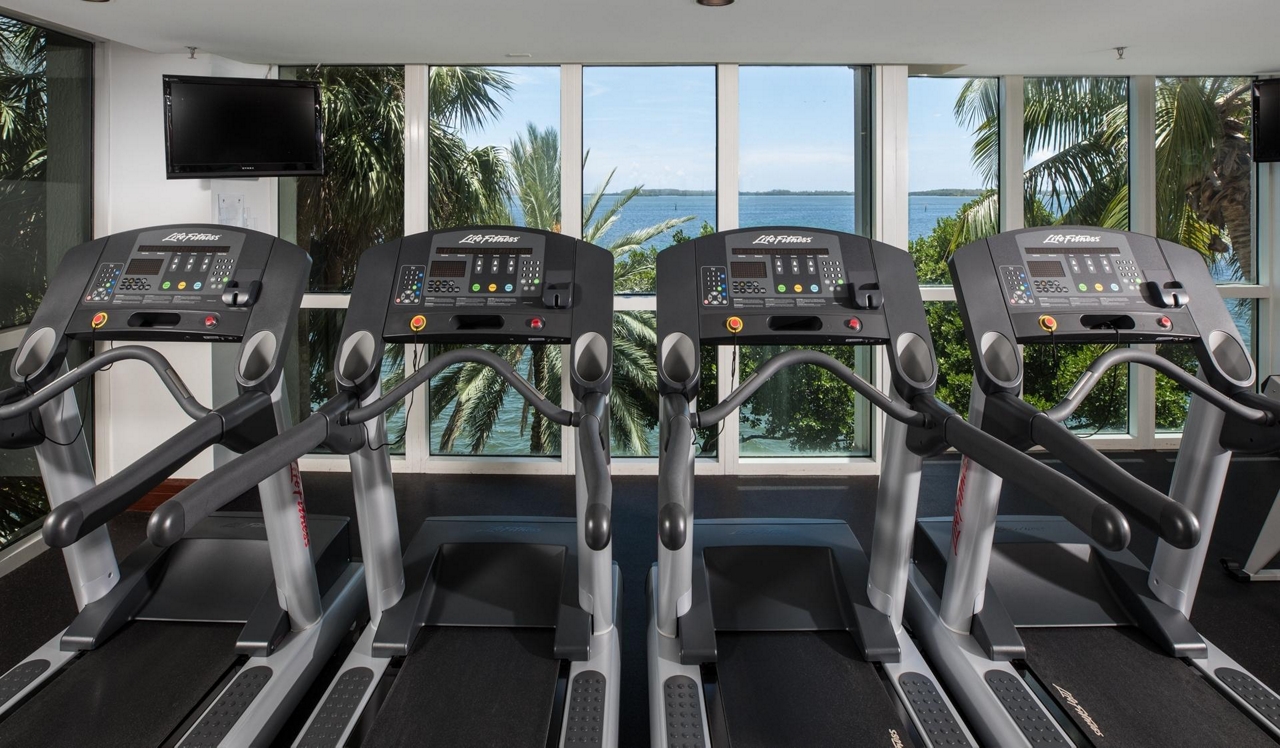 Yacht Club Apartments - Miami, FL - Fitness Center