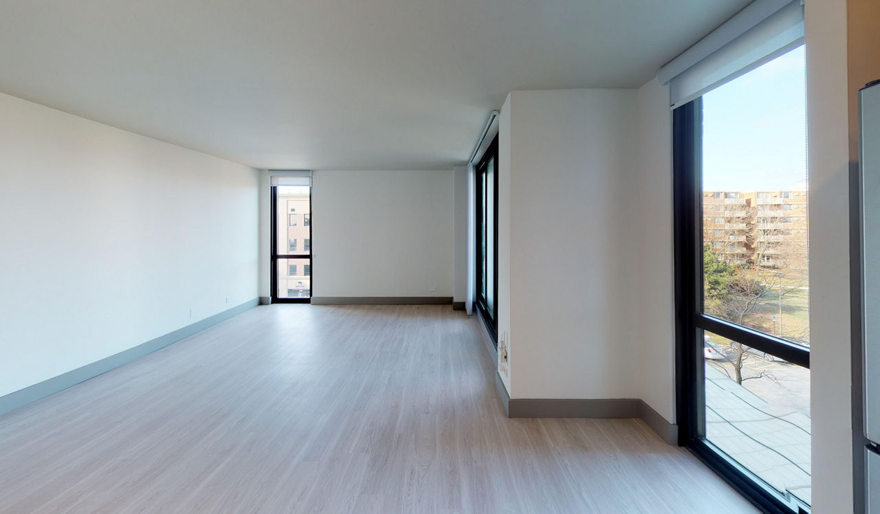 Yorktown Apartment Homes - Lombard, IL - Living Room