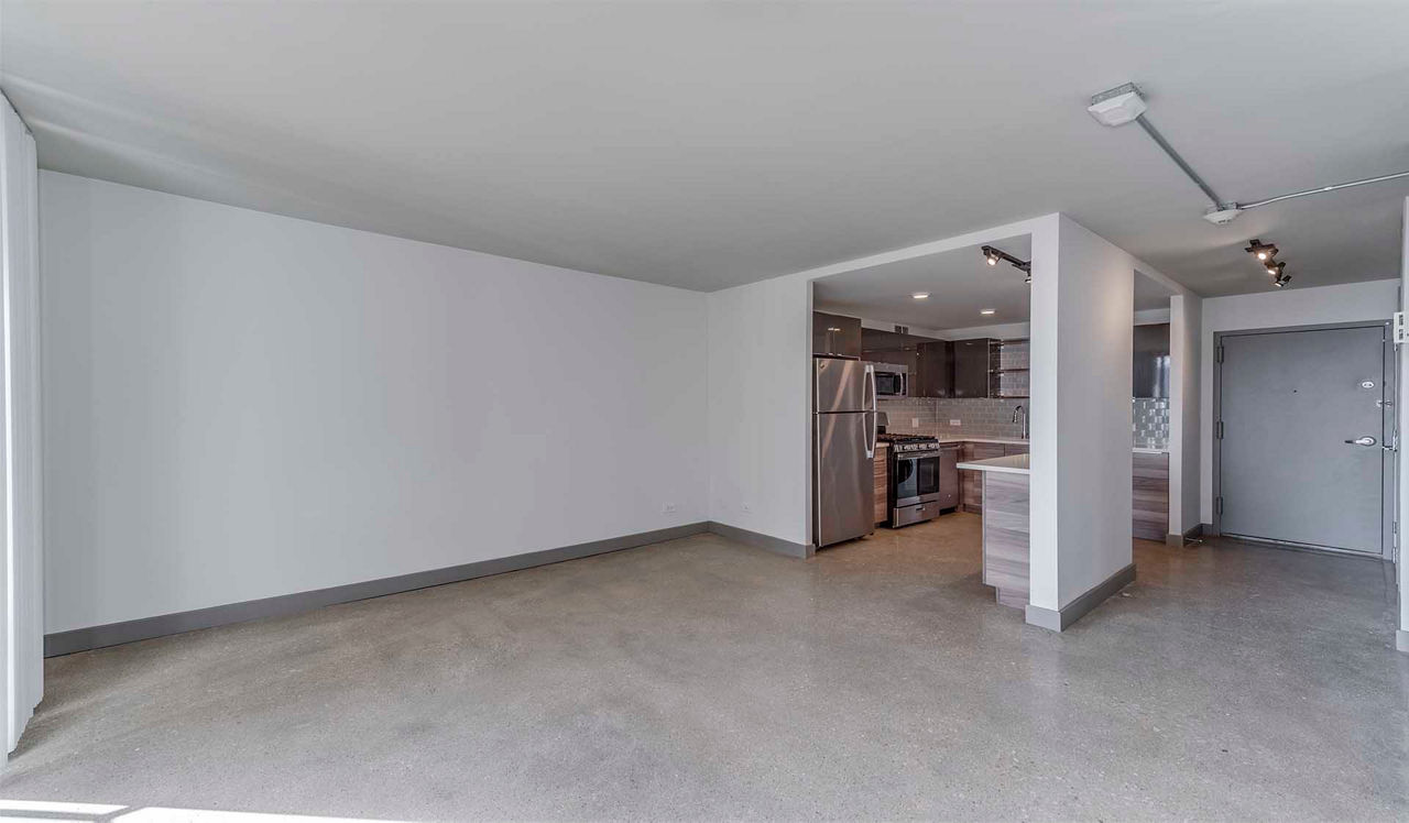 Yorktown - Lombard, IL - living area