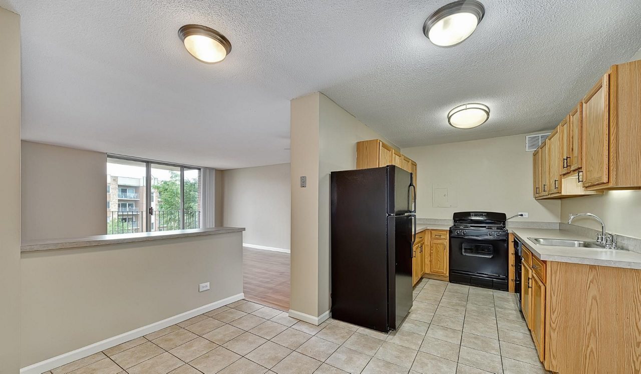 Yorktown_Berkshire_Kitchen_Dining