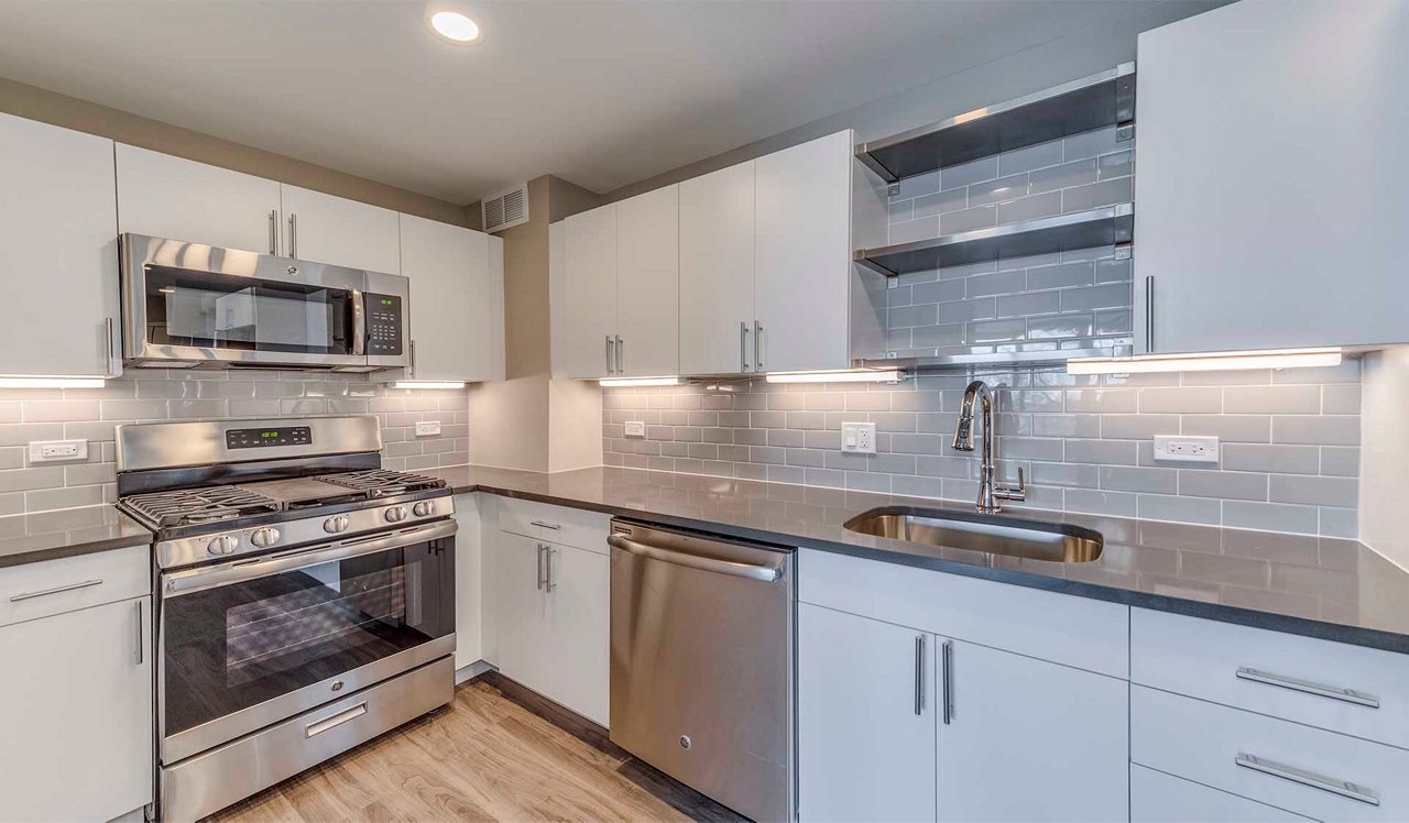 Yorktown Apartments in Lombard, IL Residences with New Kitchens