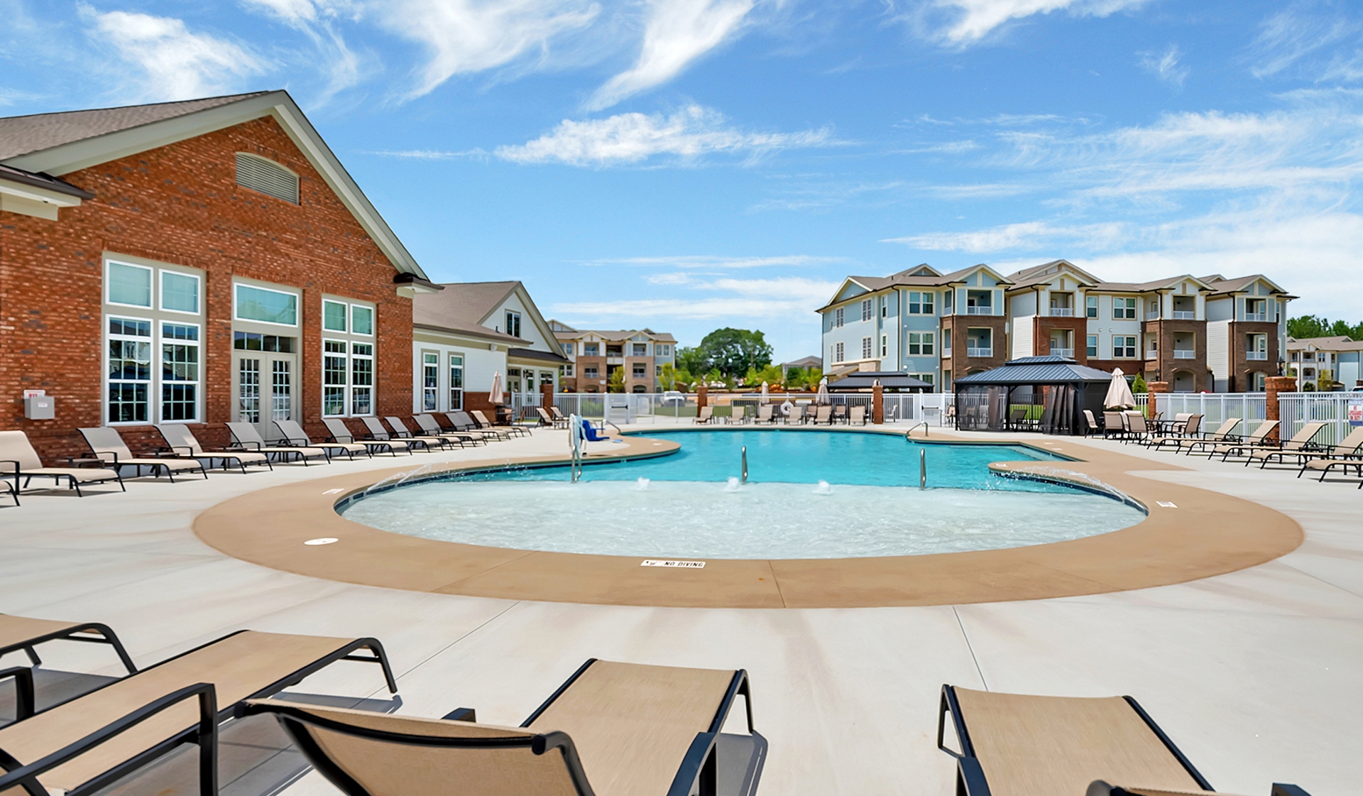 Sunnybrook Residences - Raleigh, NC - Pool