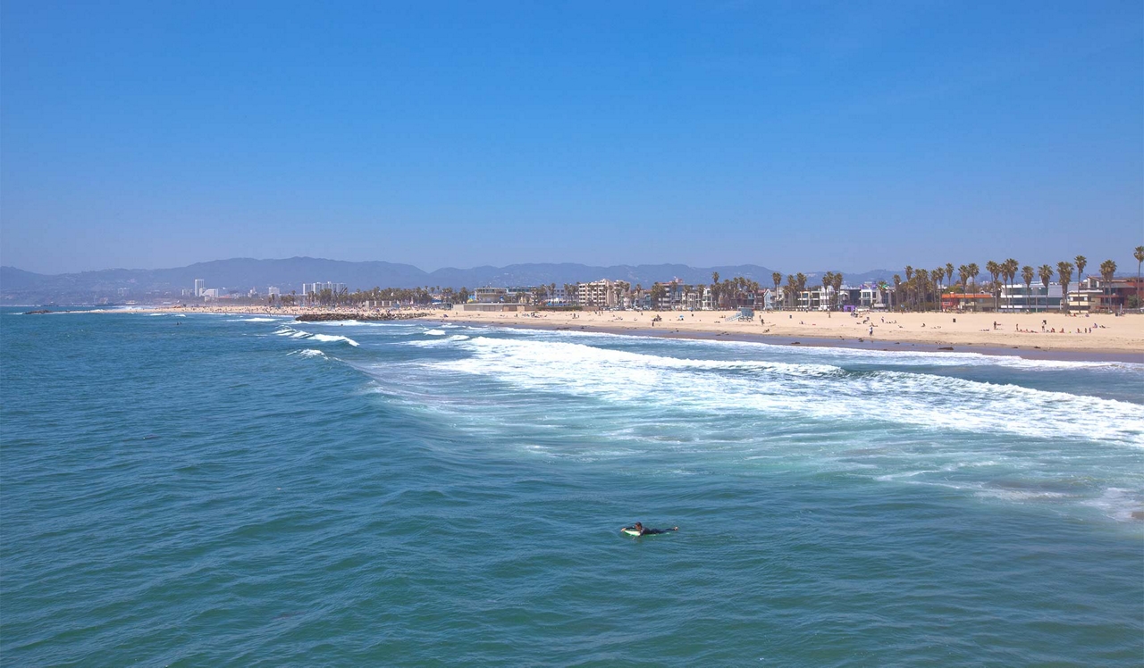 Lincoln Place - Venice, CA - Beach.<div style="text-align: center;">&nbsp;</div>
<div style="text-align: center;">Surf’s up on your schedule. Blue water and white sand is in your backyard.</div>
