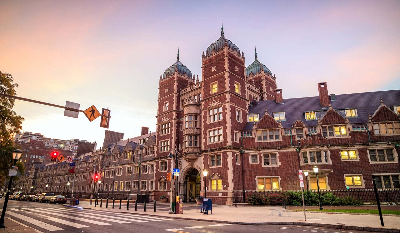 Riverloft - Philadelphia, PA - University City.<div style="text-align: left;">&nbsp;</div>
<div style="text-align: center;">Getting to class couldn’t be easier. Penn's campus is a 5-minute walk away. Drexel is just 4 minutes away by bike.&nbsp;</div>
