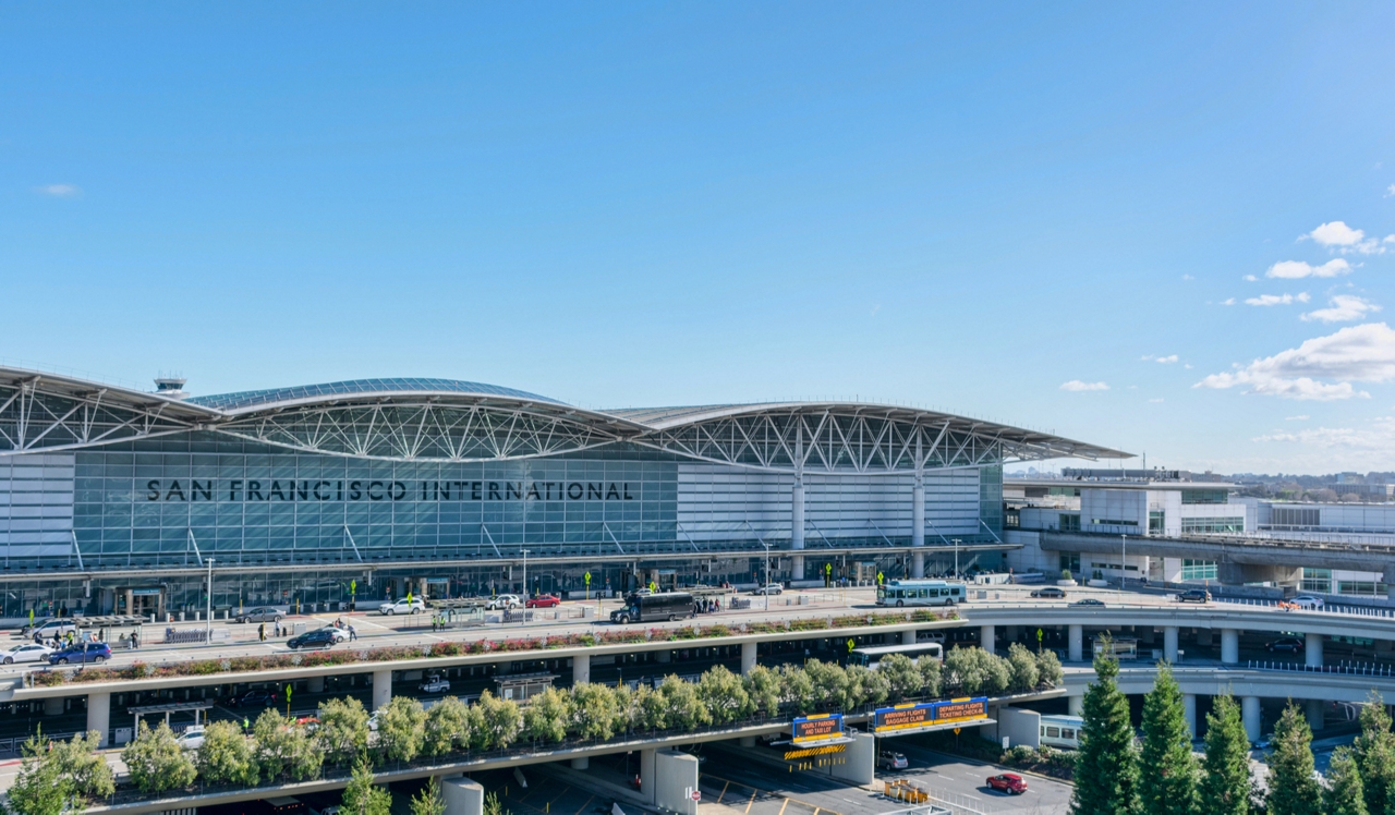 Pacifica Park - Pacifica, CA - San Francisco International Airport.<p style="text-align: center;">&nbsp;</p>
<p style="text-align: center;">Travel with ease, San Francisco International Airport is only a 10 minute drive away.</p>
