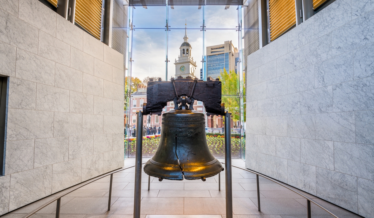 Southstar Lofts - Philadelphia, PA - Liberty Bell.<p>&nbsp;</p>
<p style="text-align: center;">Experience the country's history firsthand the Liberty Bell, National Constitution Center, and the Museum of the American Revolution are less than a 10 minutes drive away.</p>
