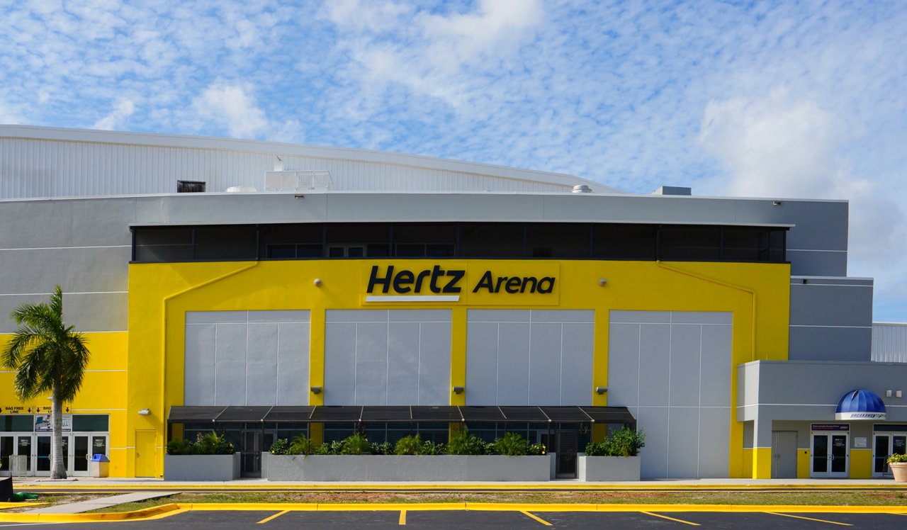 The Reserve at Coconut Point - Estero, FL - Hertz Arena.<p>&nbsp;</p>
<p style="text-align: center;">Hertz Arena, a 7,181-seat sporting arena, is home to professional hockey, live music, live entertainment and is no more than a fifteen minute drive from the community.</p>
