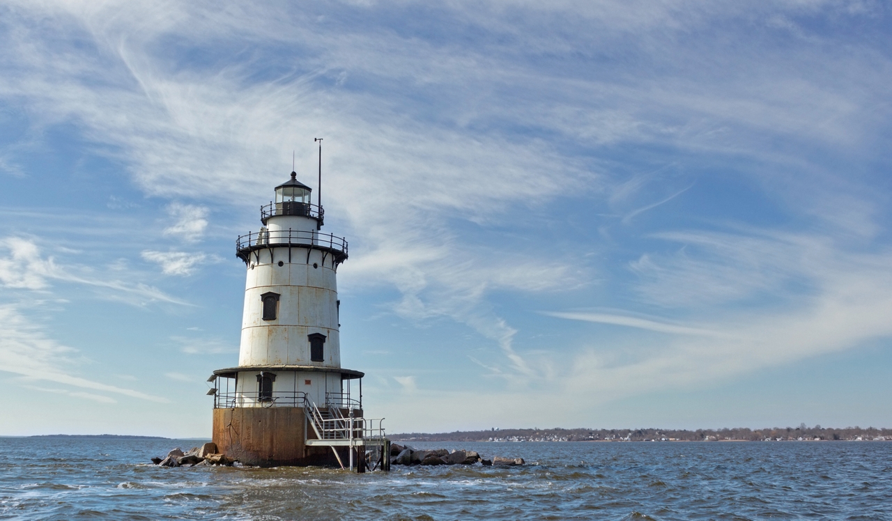 Royal Crest Warwick - Warwick, RI - Conimicut Lighthouse.<p>&nbsp;</p>
<p style="text-align: center;">Royal Crest Warwick is nearby to Greenwich Bay and situated only 7.5 miles from Conimicut Point Park.</p>

