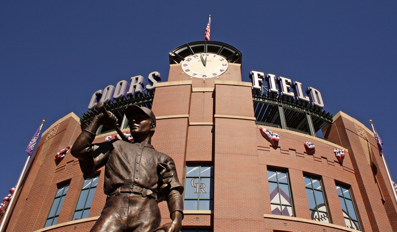 Bank and Boston Lofts Apartments - Denver, CO - Coors Field.<p style="text-align: center;">&nbsp;</p>
<p style="text-align: center;">Catch a baseball game! Coor's Field is a short walk from your new home.</p>
