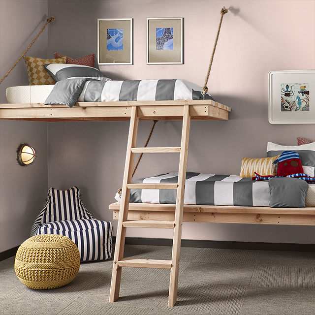 Kids painted in CAMEO CORAL