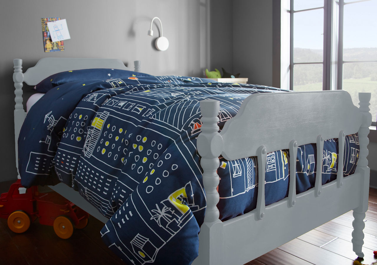 CHALK painted in CHALK GRAY