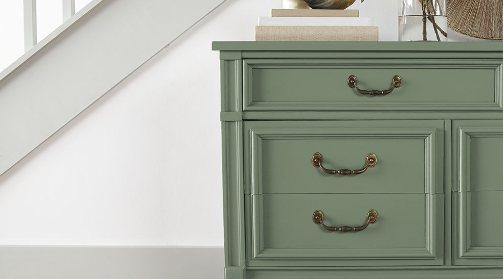 MAGNOLIA GREEN JG-08 Paint Color | Magnolia Home by Joanna
