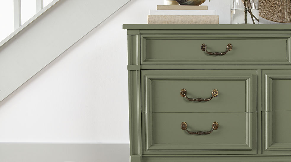 シシクイColor baker カラーベイカー /Green 38 CELERY SEEDS JG-58 Paint Color | Magnolia Home by Joanna Gaines®