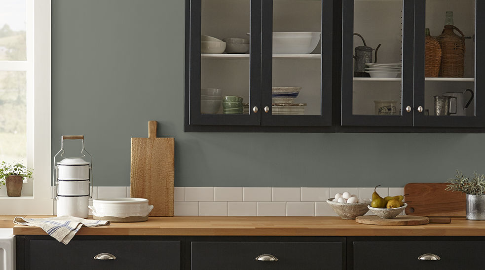 WELLINGTON GREEN JG-66 Paint Color | Magnolia Home by Joanna Gaines®