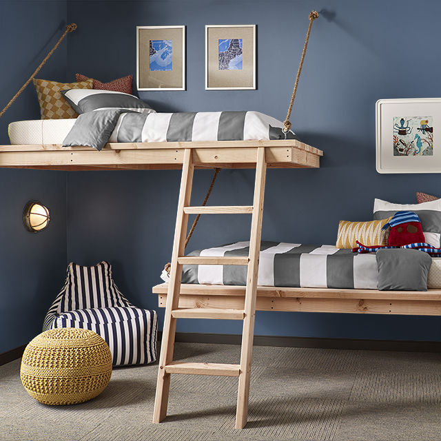 Kids painted in AUTHENTIC NAVY