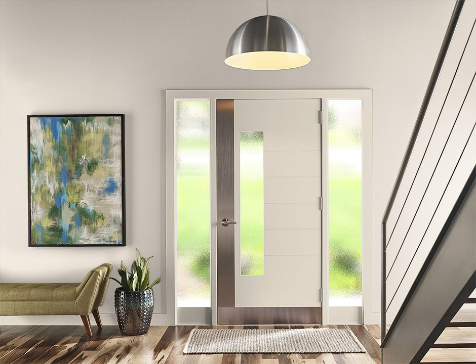 Entryway painted in CHAMPAGNE WHITE