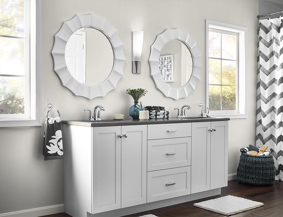 Bathroom painted in FLYING DOVE