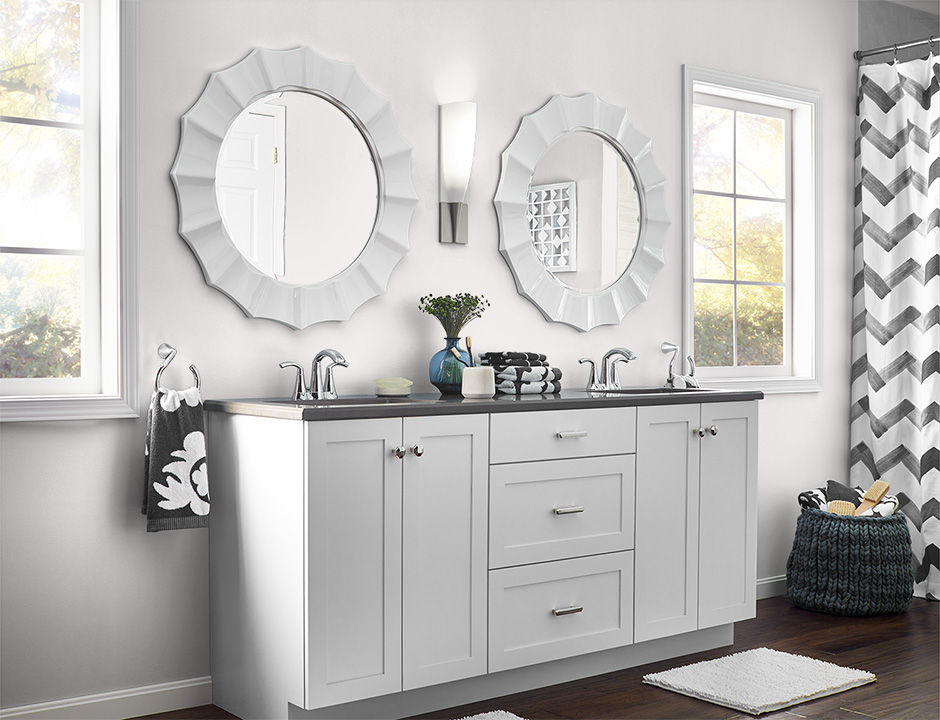 Bathroom painted in BLUSHING WHITE