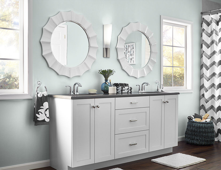 Bathroom painted in MISTY MORNING