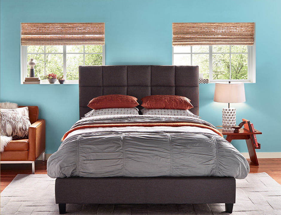 Bedroom painted in HAWAIIAN OCEAN