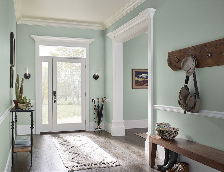 Foyer painted in STATUE GREEN