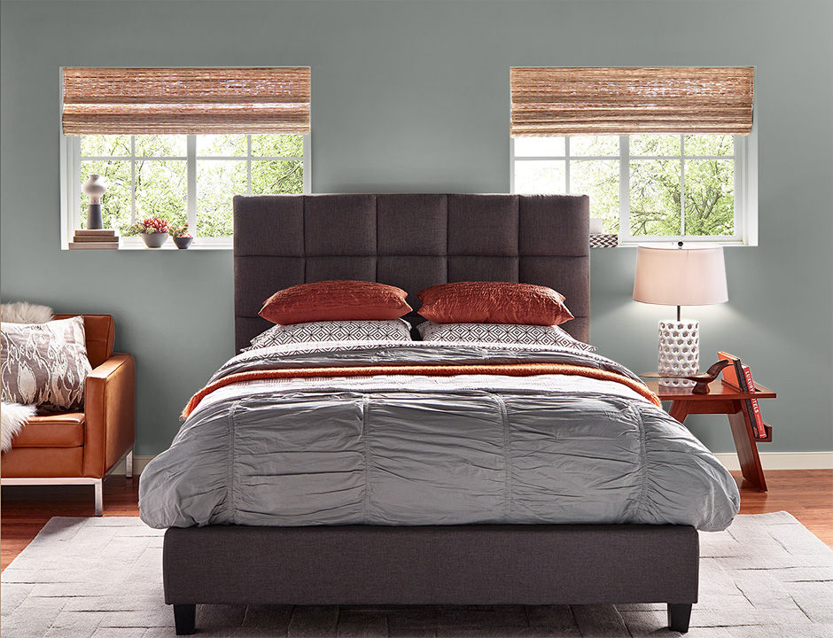 Bedroom painted in LINCOLN GREEN