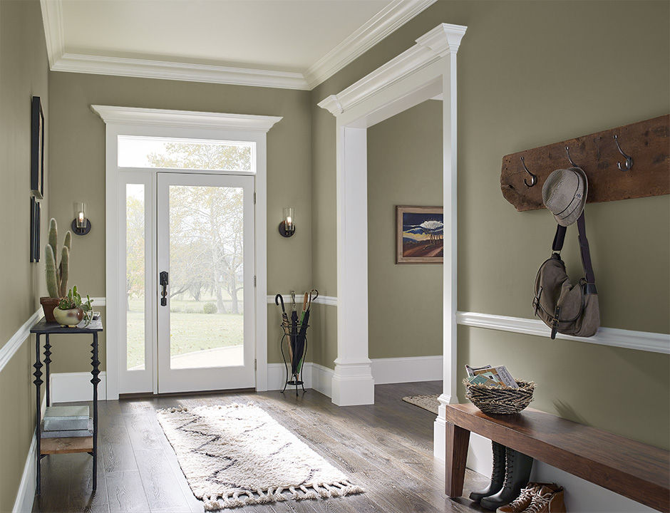 Foyer painted in GRAPE ARBOR