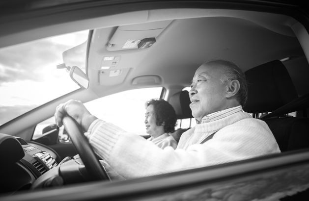 Woman using Medi-Cal transportation service