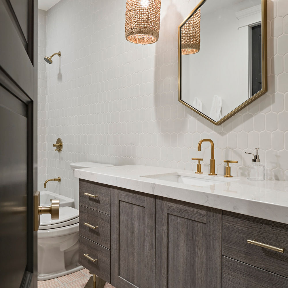 12 Beautiful Ideas for Quartz Bathroom Vanity Tops with Cambria