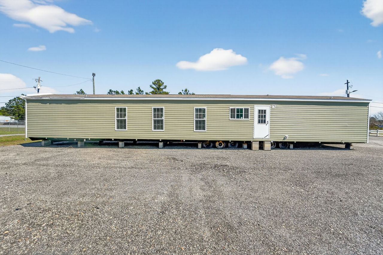 Waycross Express 1676531 Azalea - Main Image