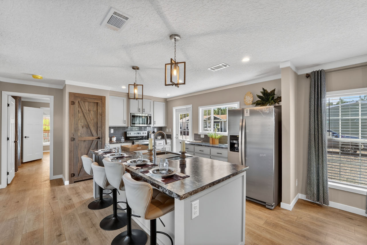 Waycross Express 1676531 Azalea - Scotbilt Homes | Champion Homes