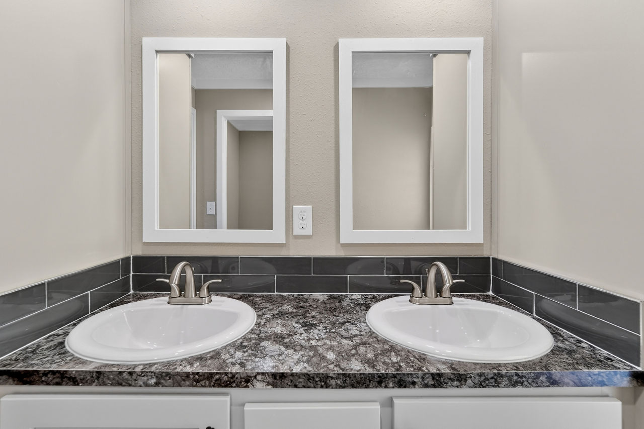 Waycross Express 1676531 Azalea - Scotbilt Homes | Champion Homes