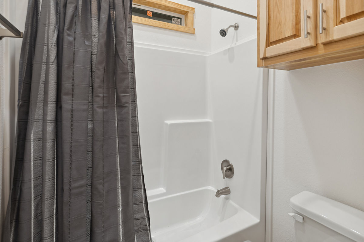 APS-544SL: aps 544sl bath 2