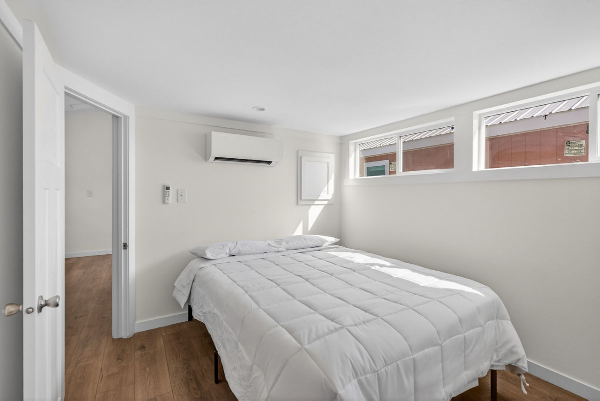 APS-522 loft variant: aps 522 loft bedroom 1