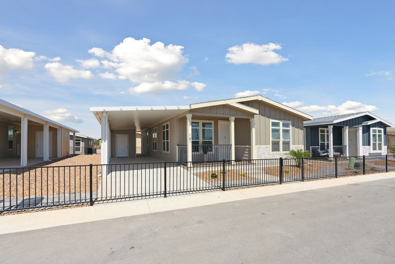 Desert Vista - Main Image